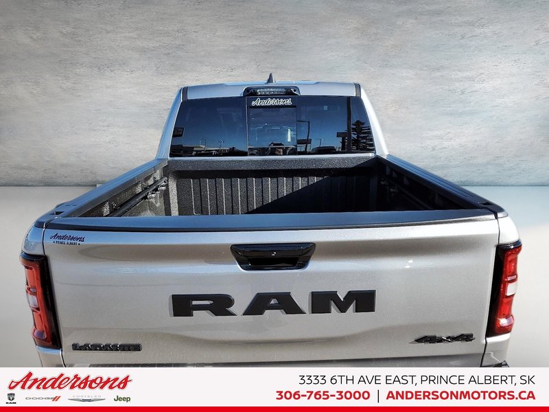2025 Ram 1500 LARAMIE Night Edition / Heads-Up Display / Sunroof