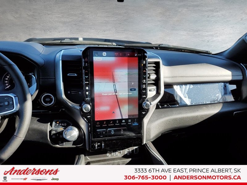 2025 Ram 1500 LARAMIE Night Edition / Heads-Up Display / Sunroof