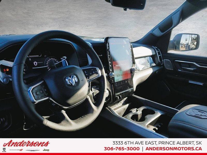 2025 Ram 1500 LARAMIE Night Edition / Heads-Up Display / Sunroof