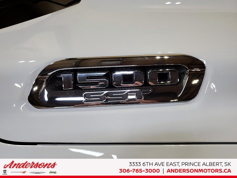 2025 Ram 1500 BIG HORN Sport Appearance / Bed Utility Group / Off-Road Group