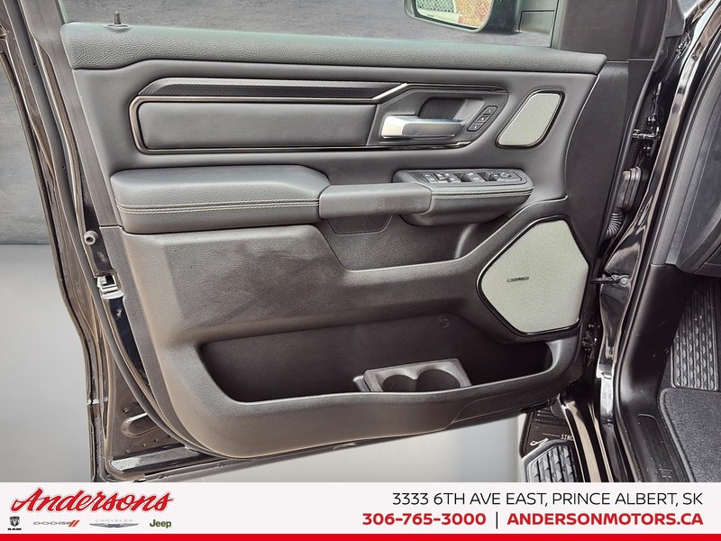 2026 Ram 1500 SPORT 3.0L Hurricane Twin Turbo I6 / Crew Cab / harman/kardon Audio / Ventilated Front Seats