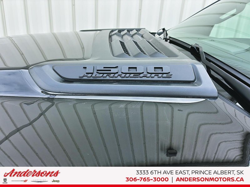 2026 Ram 1500 SPORT 3.0L Hurricane Twin Turbo I6 / Crew Cab / harman/kardon Audio / Ventilated Front Seats