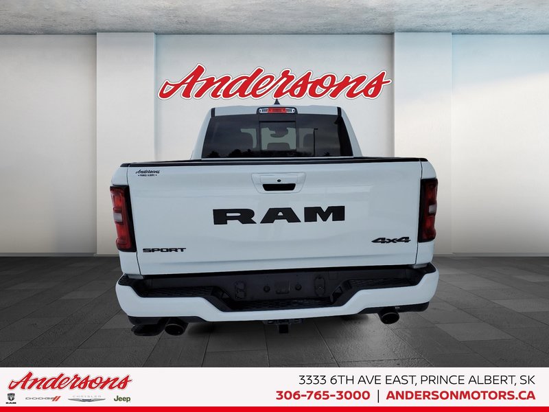 2026 Ram 1500 SPORT 3.0L Hurricane Twin Turbo I6 / Crew Cab / Mopar Side Steps / Panoramic Sunroof