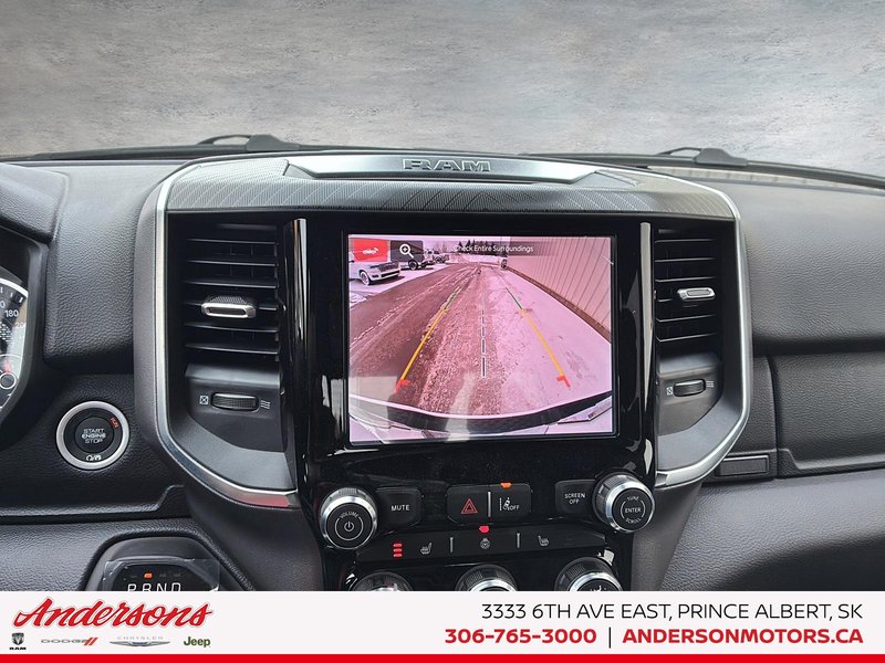 2026 Ram 1500 BIG HORN 3.0L Hurricane Twin Turbo I6 / Crew Cab / Heated Seats & Heated Steering Wheel