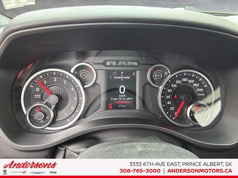 2026 Ram 1500 BIG HORN 3.0L Hurricane Twin Turbo I6 / Crew Cab / Heated Seats & Heated Steering Wheel