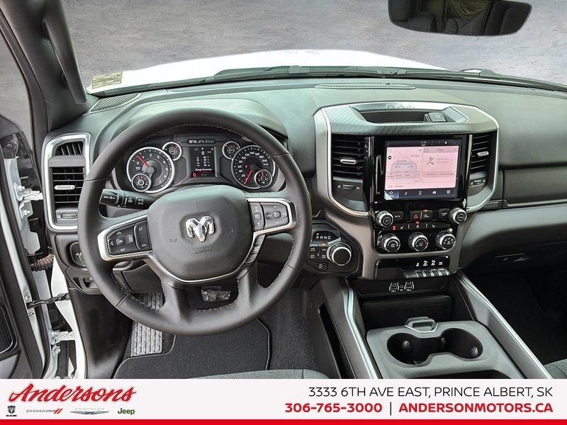2026 Ram 1500 BIG HORN 3.0L Hurricane Twin Turbo I6 / Crew Cab / Heated Seats & Heated Steering Wheel