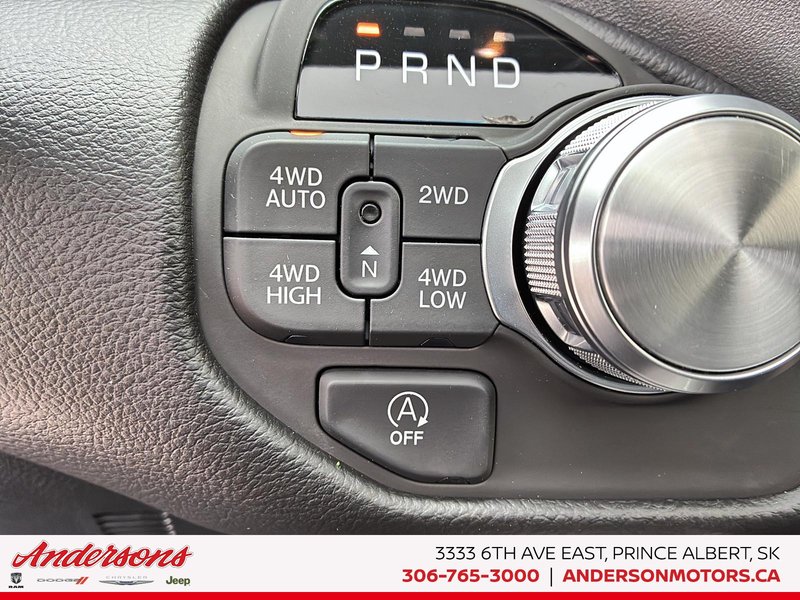 2026 Ram 1500 SPORT 5.7L HEMI V8 / Crew Cab / harman/kardon Premium Audio / Panoramic Sunroof