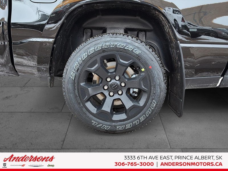2026 Ram 1500 SPORT 5.7L HEMI V8 / Crew Cab / harman/kardon Premium Audio / Panoramic Sunroof