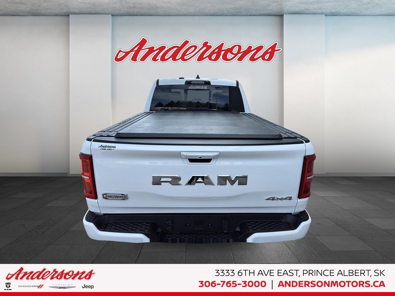 2026 Ram 1500 LONGHORN 5.7L HEMI V8 / Crew Cab / RamBox & Surround View Camera System