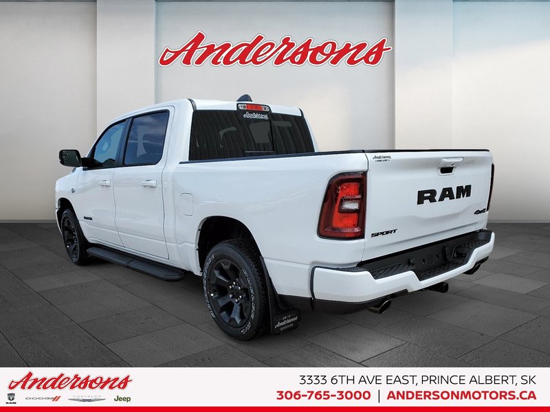 2026 Ram 1500 SPORT 5.7L HEMI V8 / Crew Cab / Ventilated Front Seats / Power Tailgate