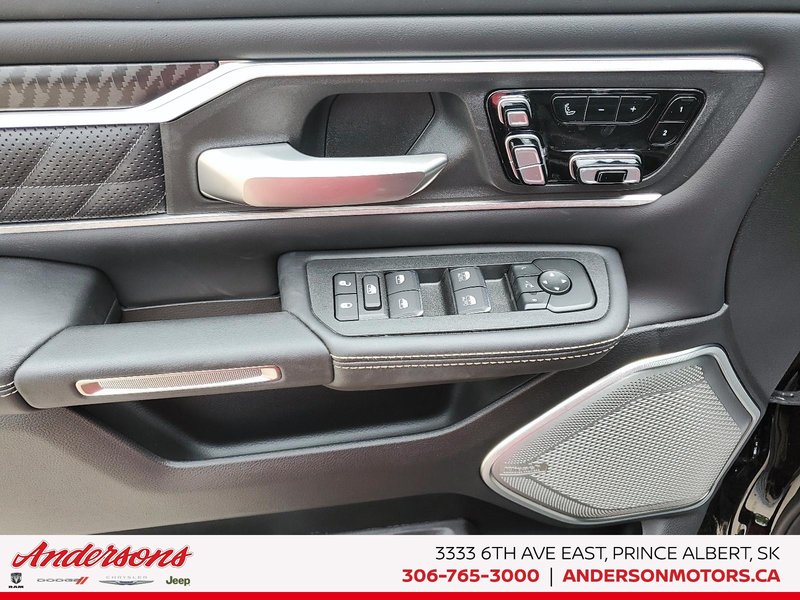 2026 Ram 1500 TUNGSTEN 3.0L Twin Turbo / Crew Cab / Deployable Bed Step