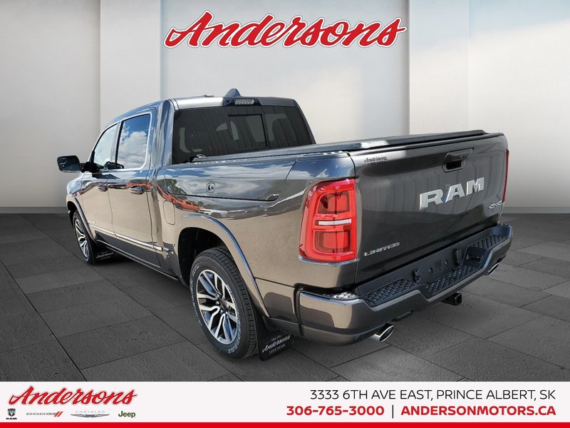 2026 Ram 1500 LIMITED 5.7L HEMI / Crew Cab / Heads-Up Display