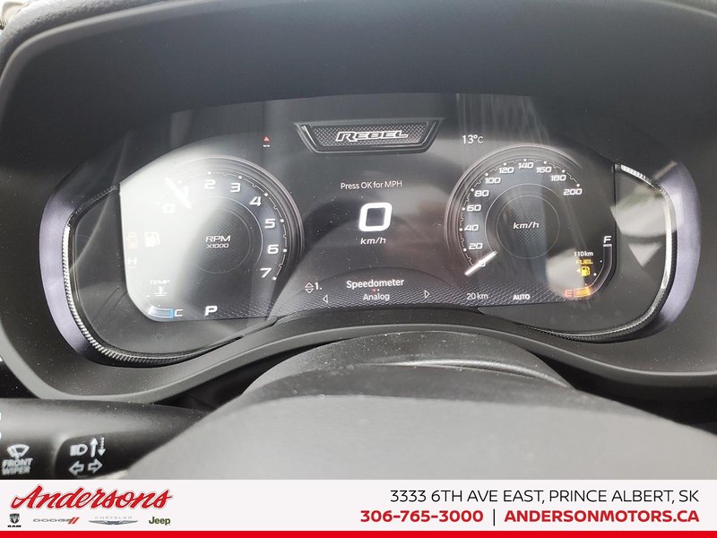 2026 Ram 1500 REBEL 5.7L / Crew Cab / 19-speaker Harman/Kardon Audio