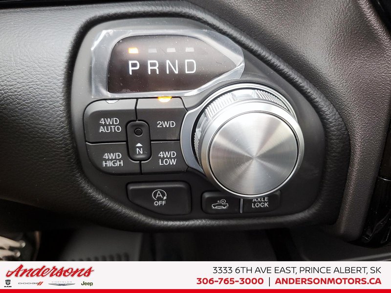 2026 Ram 1500 REBEL 5.7L / Crew Cab / 19-speaker Harman/Kardon Audio