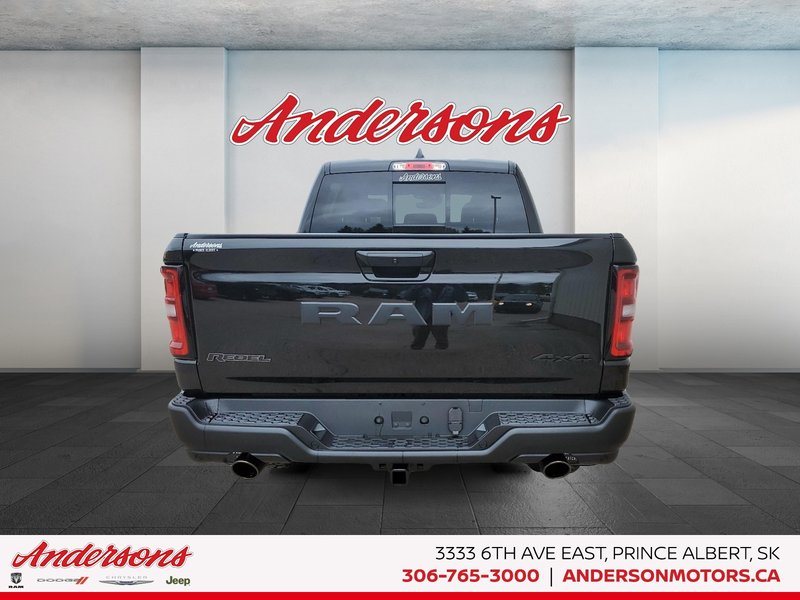 2026 Ram 1500 REBEL 5.7L / Crew Cab / 19-speaker Harman/Kardon Audio