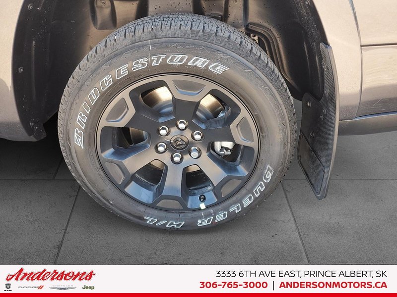 2026 Ram 1500 BIG HORN 3.0L Twin Turbo / Crew Cab / ParkSense