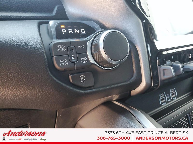 2026 Ram 1500 BIG HORN 3.0L Twin Turbo / Crew Cab / ParkSense