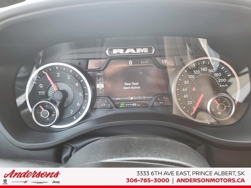 2026 Ram 1500 BIG HORN 3.0L Twin Turbo / Crew Cab / ParkSense