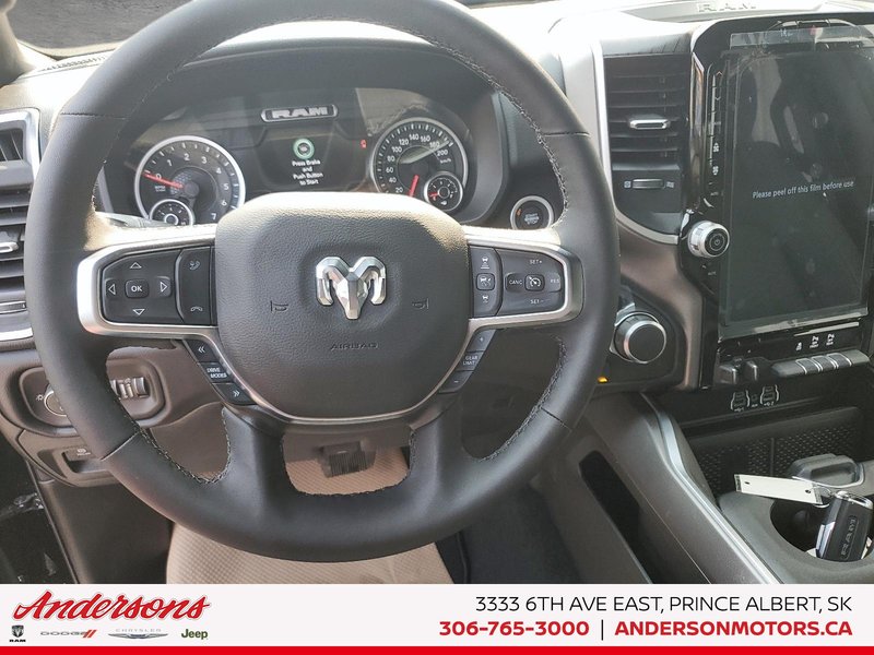 2026 Ram 1500 BIG HORN 3.0L Twin Turbo / Crew Cab / ParkSense