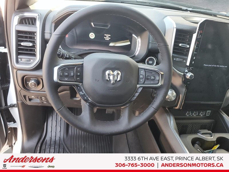 2026 Ram 1500 LARAMIE 3.0L Twin Turbo / Crew Cab / Alpine Audio / Ventilated Seats