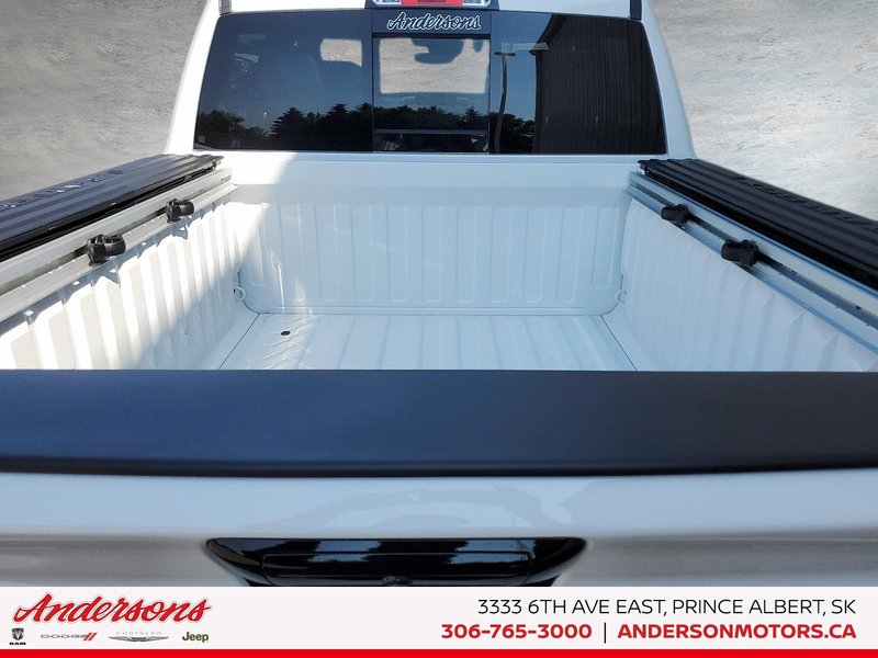 2026 Ram 1500 LARAMIE 3.0L Twin Turbo / Crew Cab / Alpine Audio / Ventilated Seats