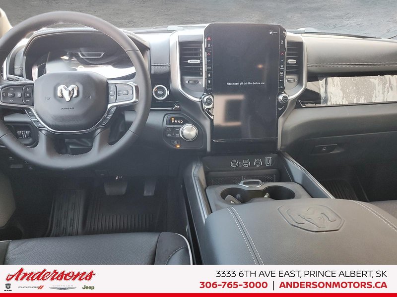 2026 Ram 1500 LARAMIE 3.0L Twin Turbo / Crew Cab / Alpine Audio / Ventilated Seats