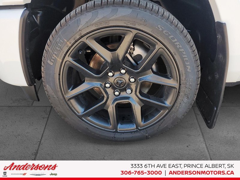 2026 Ram 1500 LARAMIE 3.0L Twin Turbo / Crew Cab / Alpine Audio / Ventilated Seats