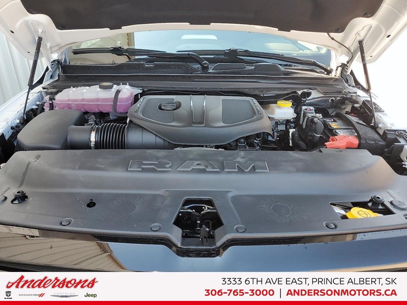 2026 Ram 1500 LARAMIE 3.0L Twin Turbo / Crew Cab / Alpine Audio / Ventilated Seats