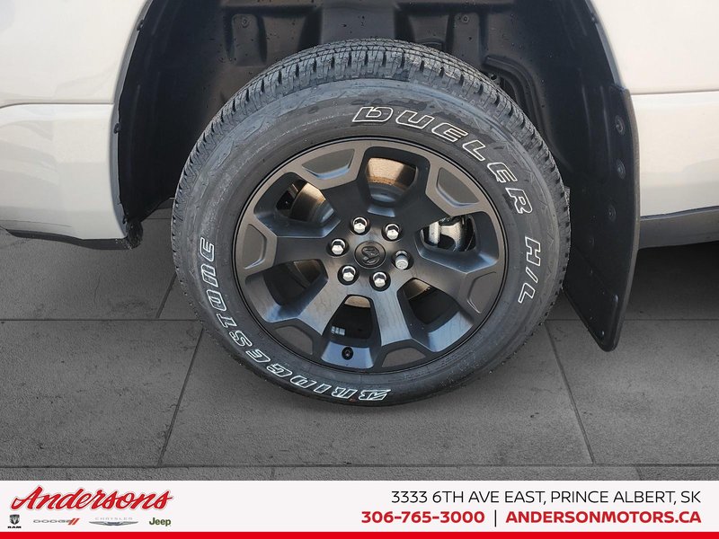 2026 Ram 1500 EXPRESS 3.0L Twin Turbo / Crew Cab / ParkSense