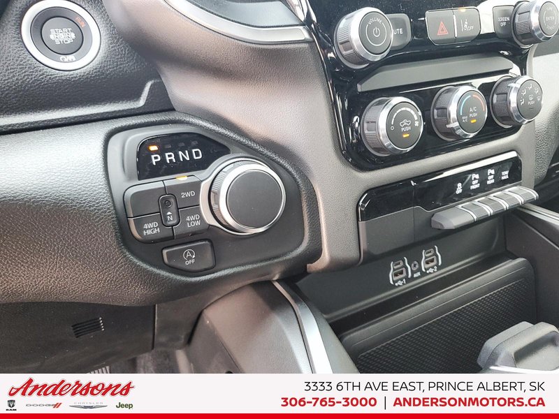 2026 Ram 1500 EXPRESS 3.0L Turbo / Crew Cab / ParkSense