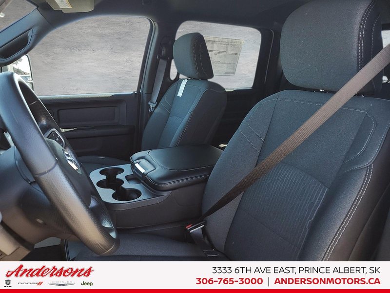 2024 Ram 2500 TRADESMAN 5'7 Box