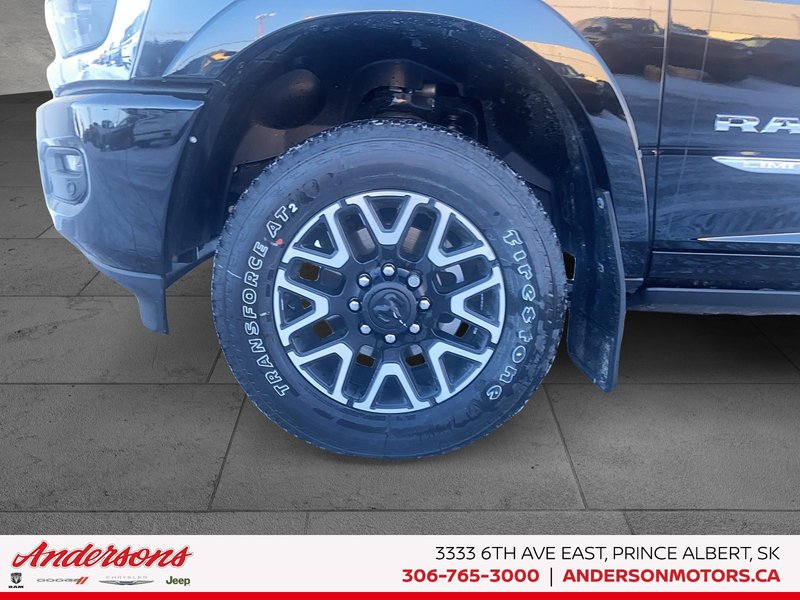 2026 Ram 2500 LIMITED 6.7L Cummins Turbo-Diesel / Mega Cab / Leather
