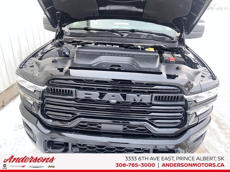 2026 Ram 2500 LARAMIE 6.7L Cummins Turbo-Diesel / Mega Cab / Leather-Faced / Night Edition