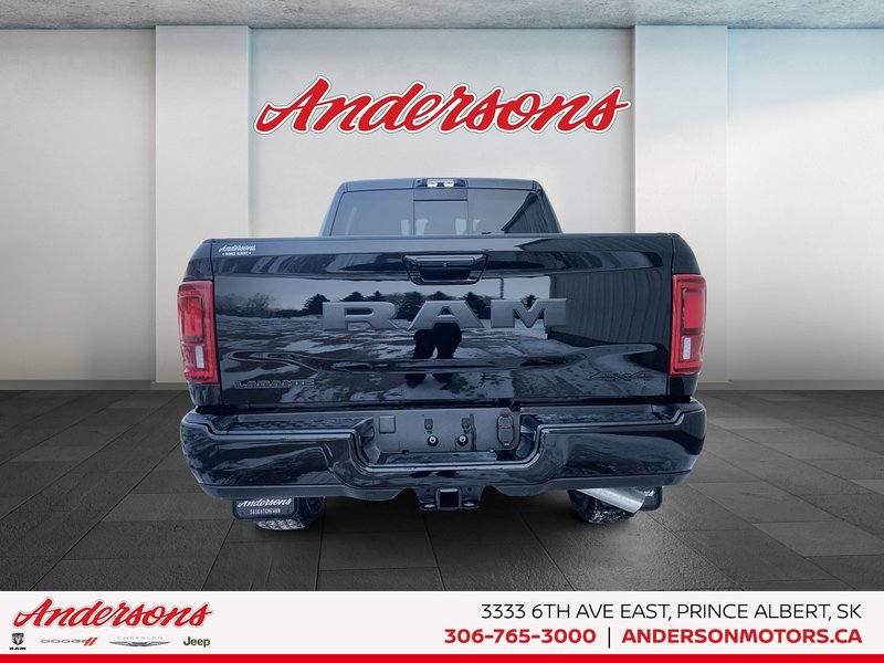 2026 Ram 2500 LARAMIE 6.7L Cummins Turbo-Diesel / Mega Cab / Leather-Faced / Night Edition