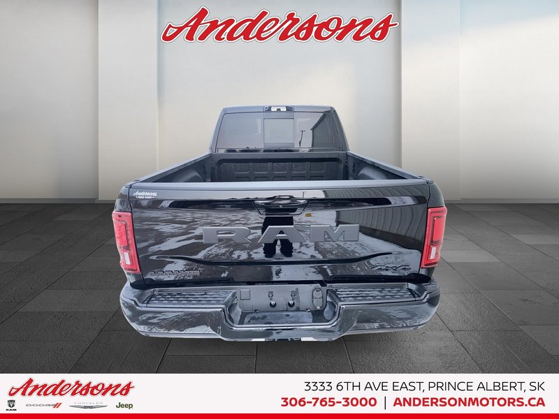 2026 Ram 2500 LARAMIE 6.7L Cummins Turbo-Diesel / Mega Cab / Leather-Faced / Night Edition