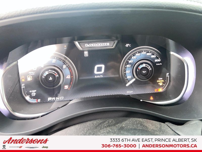 2026 Ram 2500 LARAMIE 6.7L Cummins Turbo-Diesel / Mega Cab / Leather-Faced / Night Edition