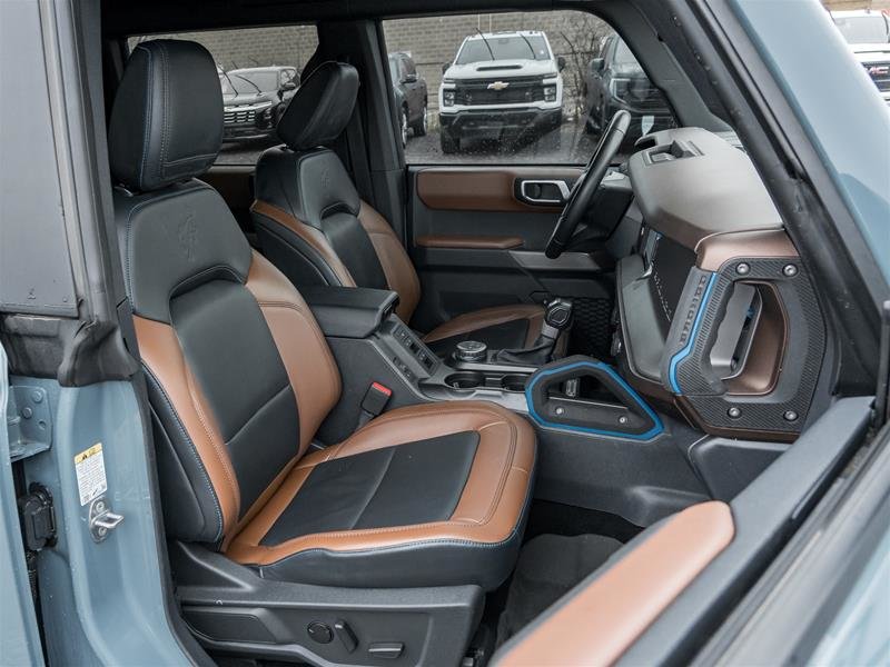 2021 Ford Bronco 4-Door Outer Banks-22