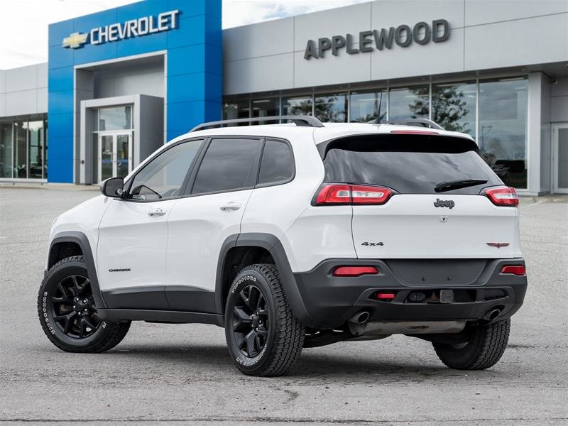 2018 Jeep Cherokee 4x4 Trailhawk-6