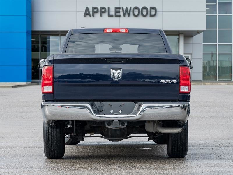 2018 Ram 1500 Crew Cab 4x4 ST (140.5 WB - 5.7 Box)-6