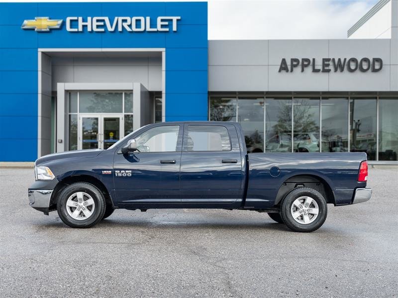 2018 Ram 1500 Crew Cab 4x4 ST (140.5 WB - 5.7 Box)-2