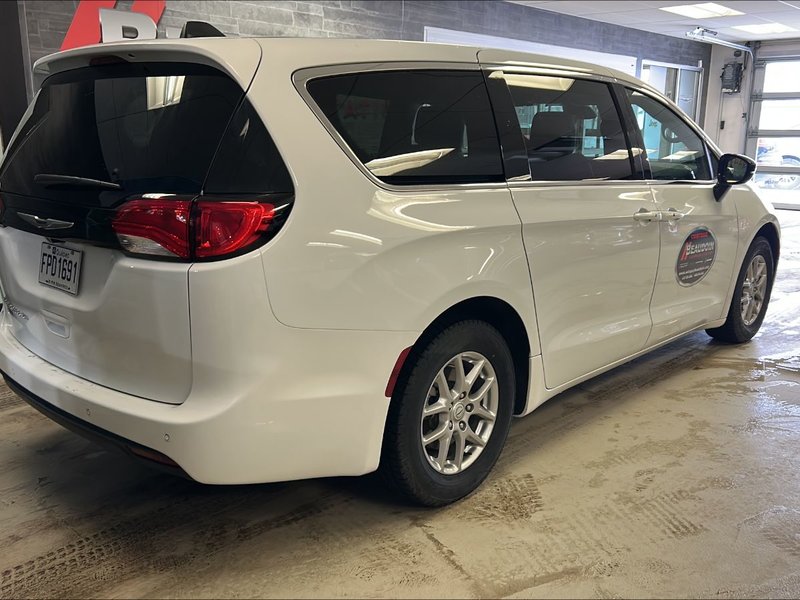 Chrysler Grand Caravan SXT 2026