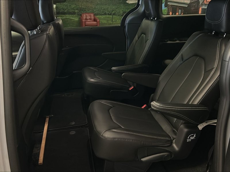 Chrysler Grand Caravan SXT 2026