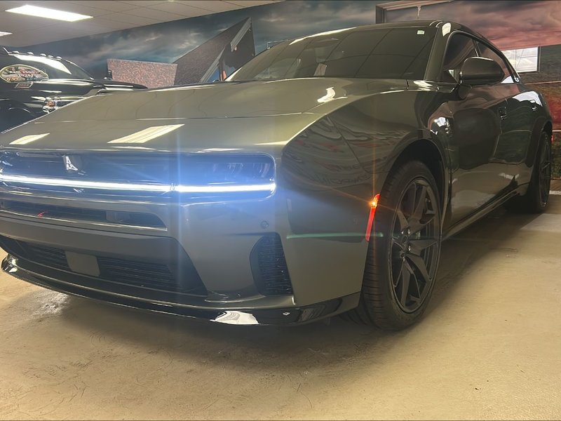 Dodge Charger 4-Doors SCAT PACK PLUS 2026