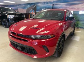 Dodge Hornet PHEV R/T 2024 HYBRIDE BRANCHABLE * AUTONOMIE 60 KM * SIÈGES ET VOLANT CHAUFFANTS * RÉGULATEUR DE VITESSE ADAPTATIF