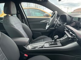 Dodge Hornet PHEV R/T 2024 HYBRIDE BRANCHABLE * AUTONOMIE 60 KM * SIÈGES ET VOLANT CHAUFFANTS * RÉGULATEUR DE VITESSE ADAPTATIF