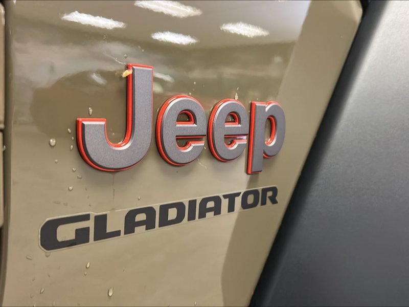 Jeep Gladiator MOJAVE 2026
