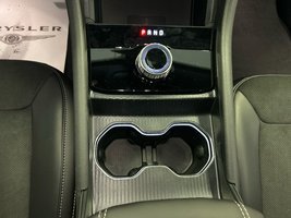 2025 Jeep Grand Cherokee LAREDO ALTITUDE