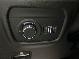 2025 Jeep Grand Cherokee LAREDO ALTITUDE