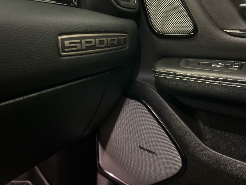 2025 Ram 1500 SPORT Sport