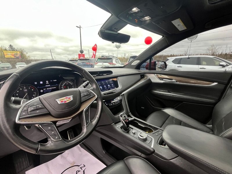2023 Cadillac XT5 AWD Sport